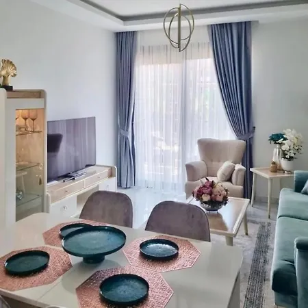 Luxury 2+1 San In The Center Of Apartmán